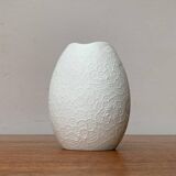 White porcelain vase by M. Frey for Kaiser, mid-century, 1960s.