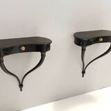 Paire de consoles murales, chevets en hêtre noir attribuées à Ulrich