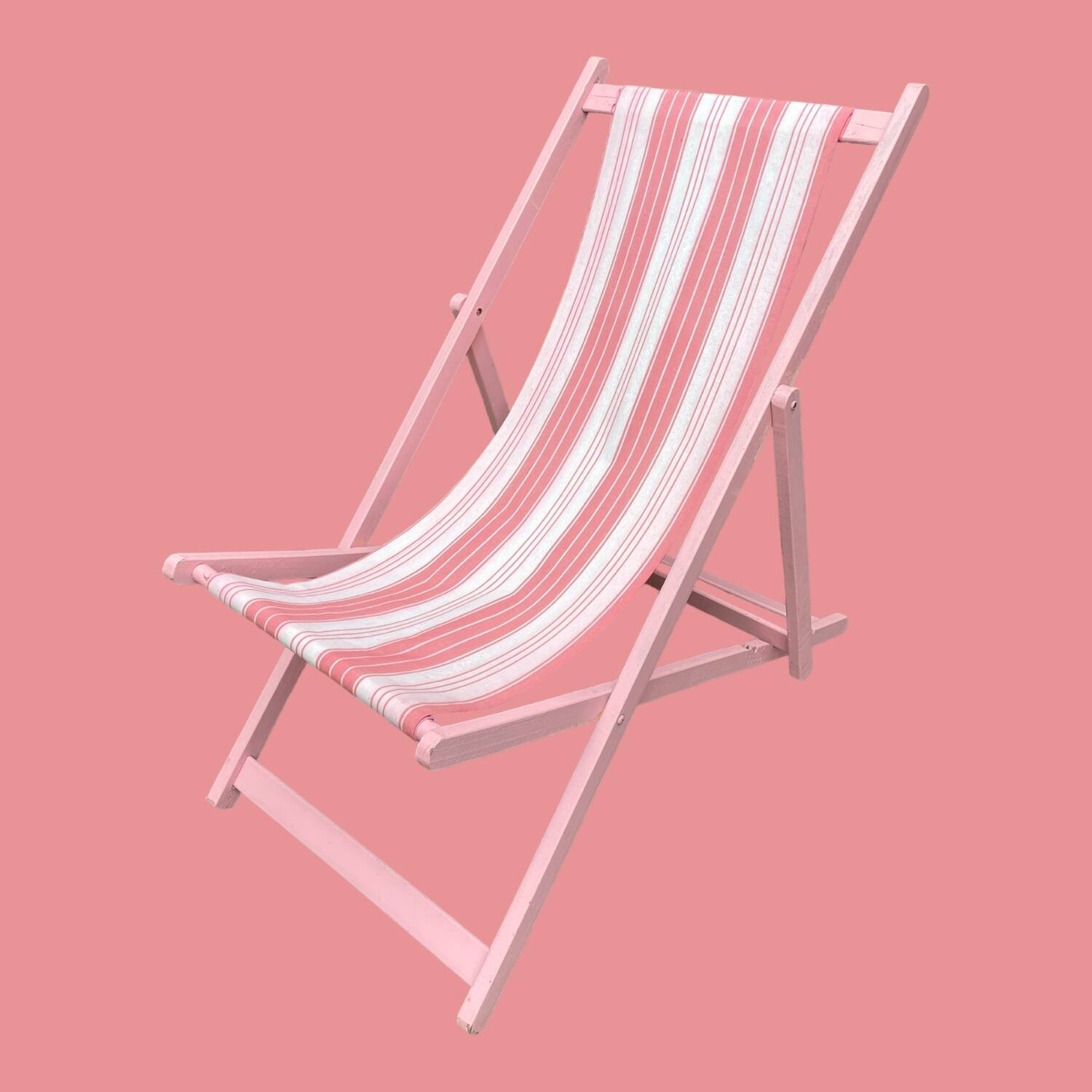 Vintage folding deck chair