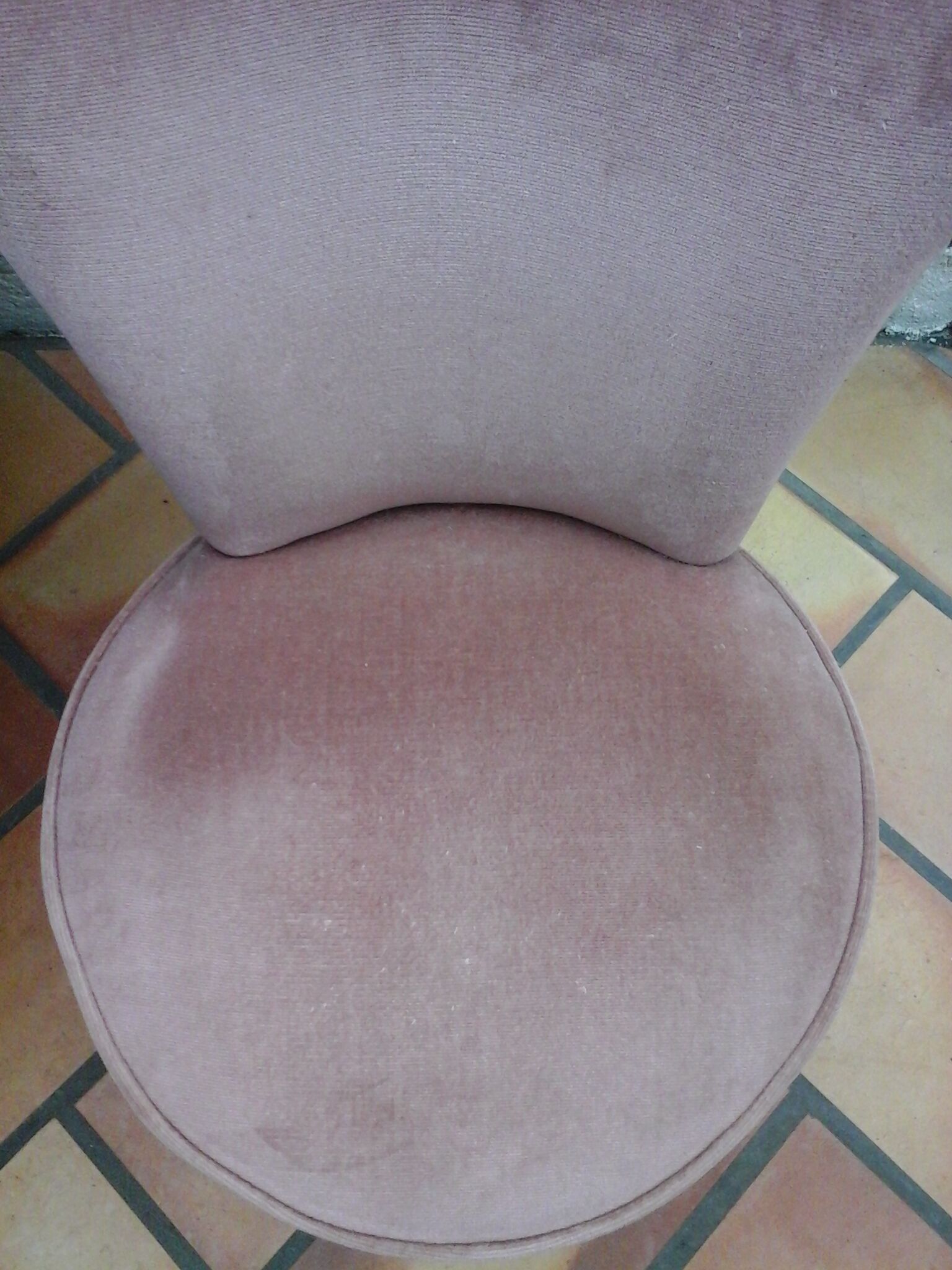 Fauteuil crapaud chauffeuse