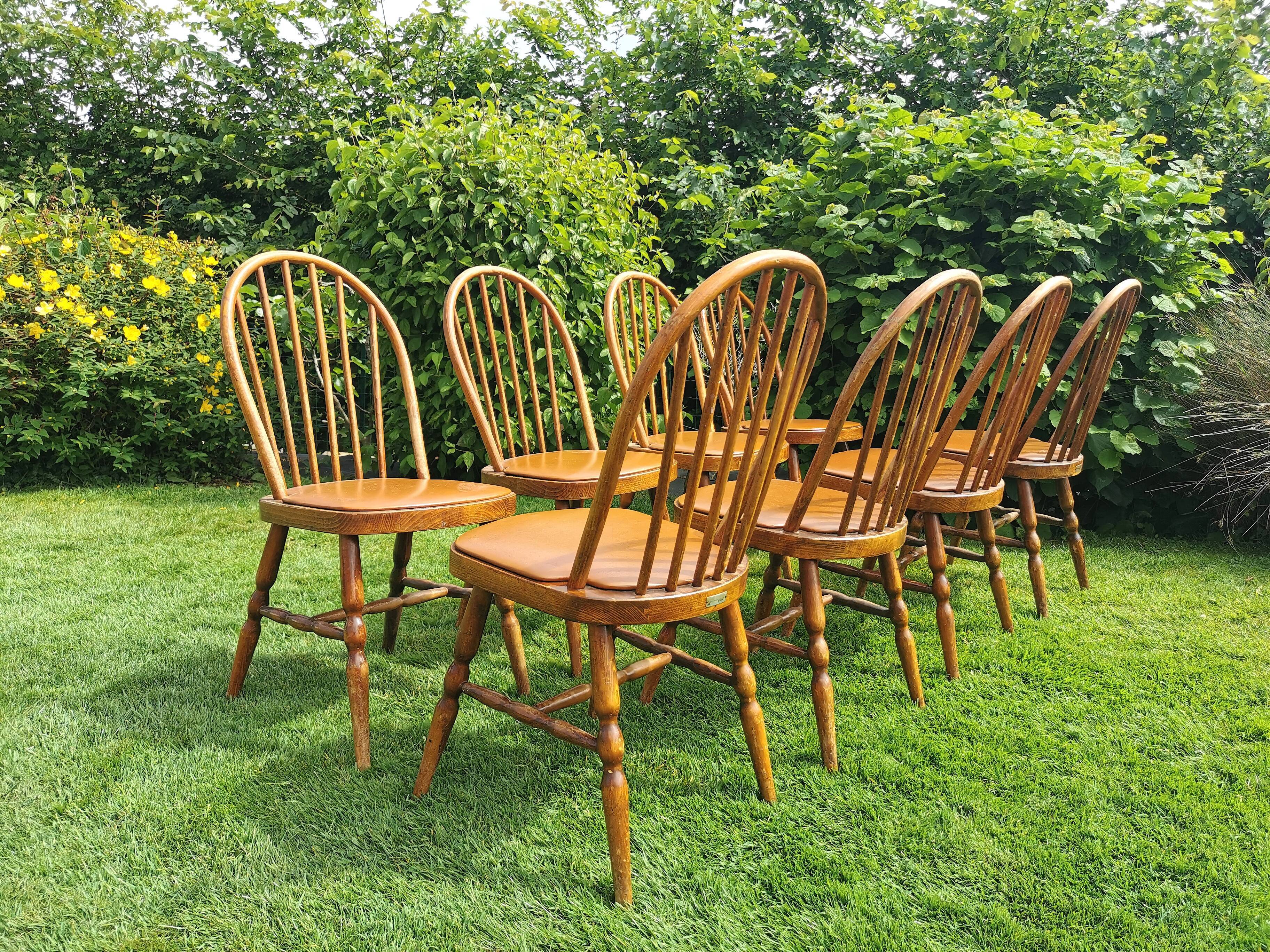 Set of 8 Baumann bistro chairs