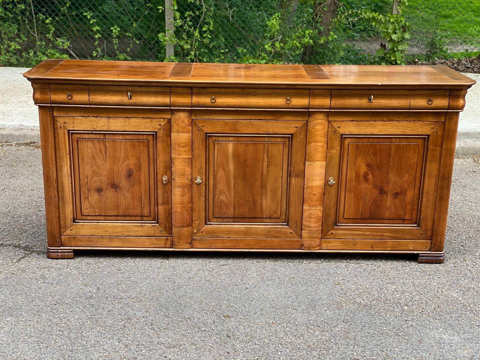 Louis Philippe solid oak sideboard with 3 drawers and 3 doors