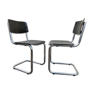 Pair of Scandinavian chairs Ahrend.