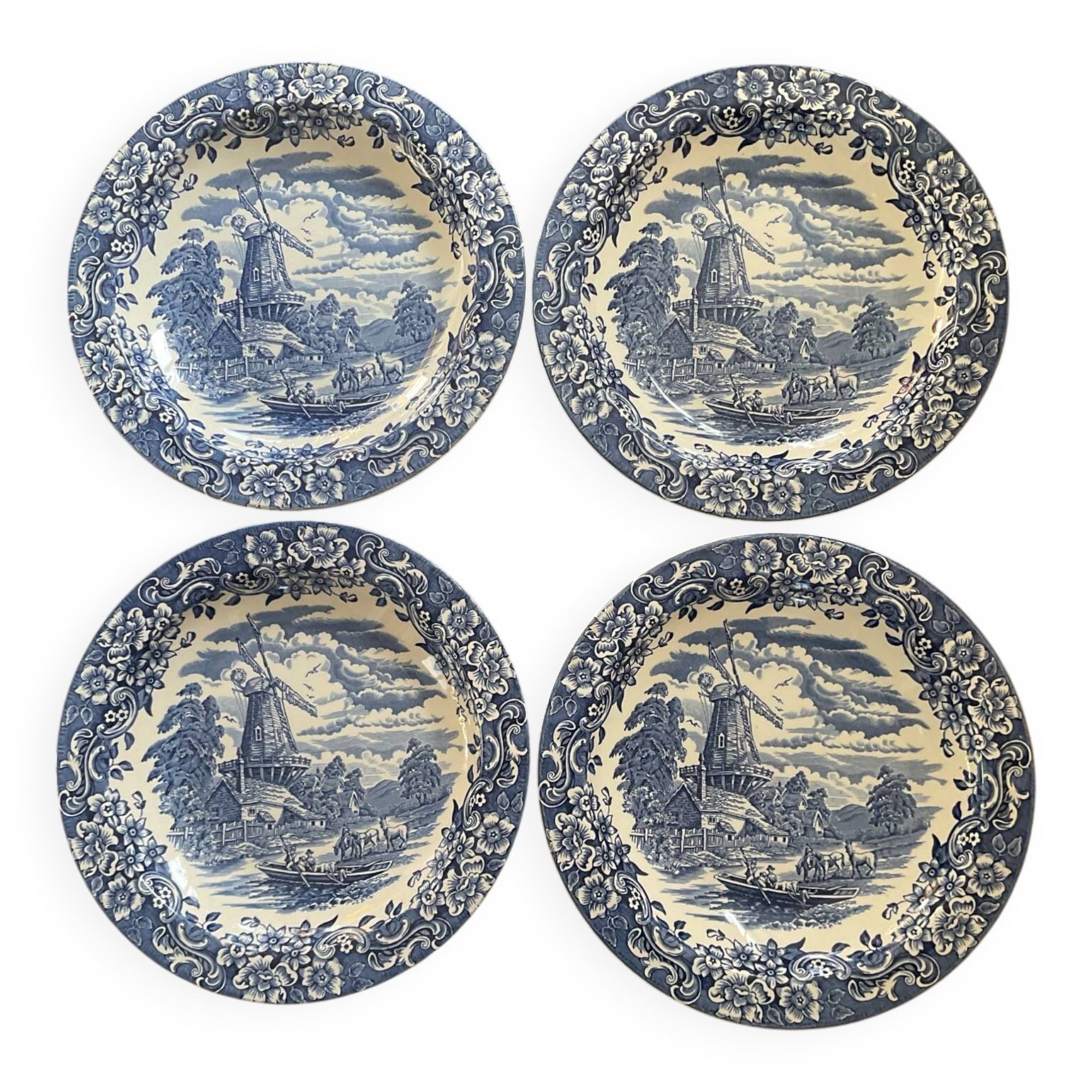 Série de 4 assiettes creuses Royal Tudor Ware England