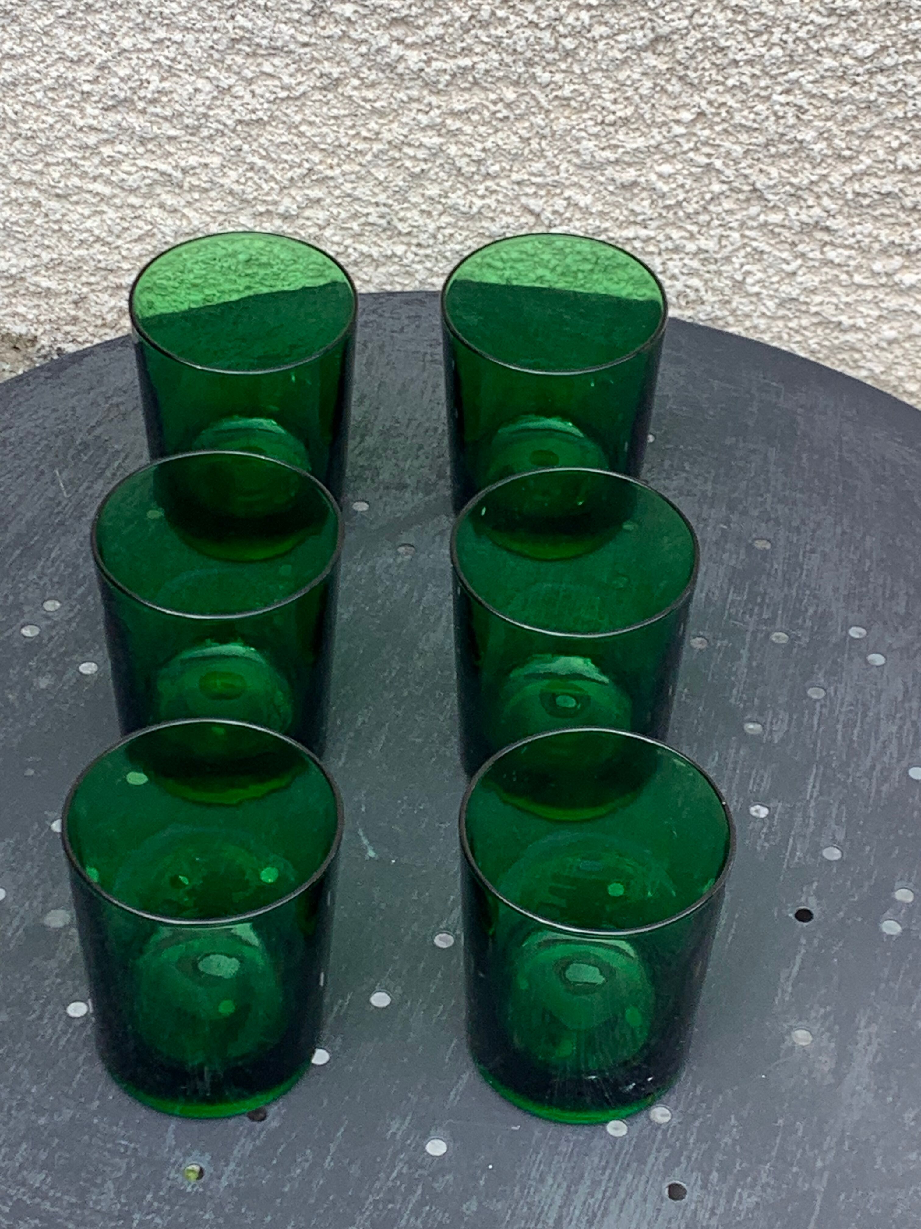 Set of 6 whisky glasses in vintage