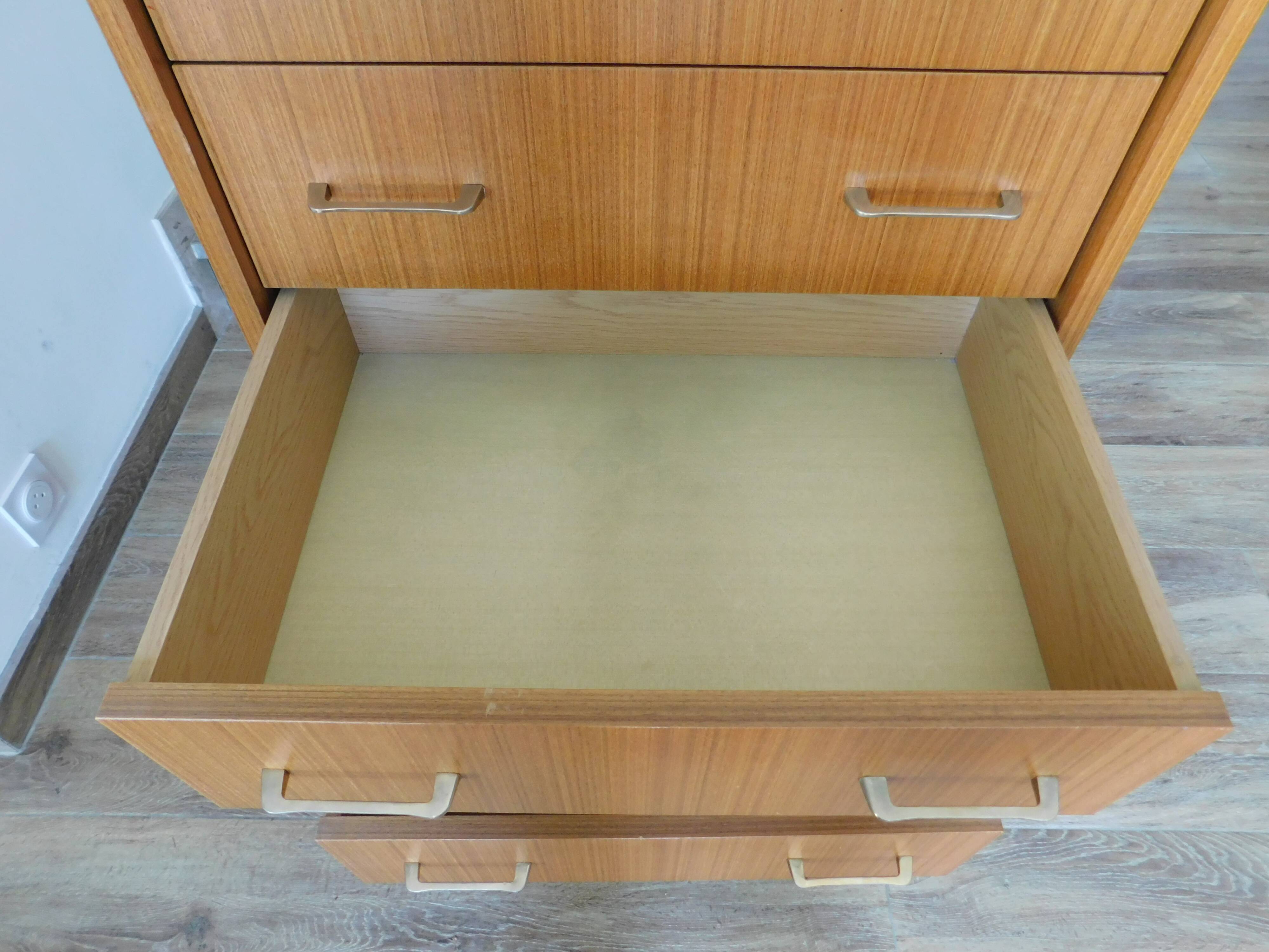 Vintage rag chest of drawers