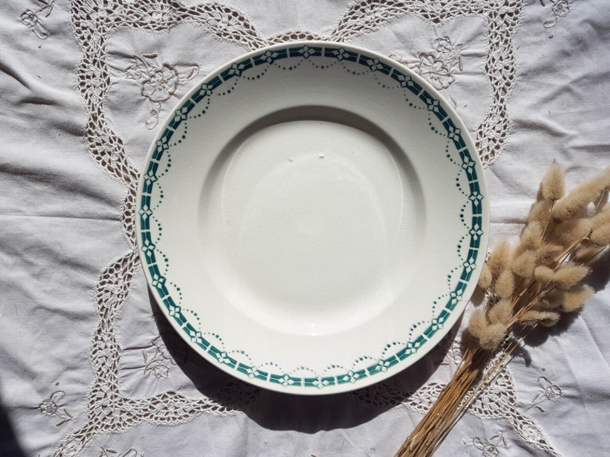 Vintage Badonvillier ironstone dish model 2114