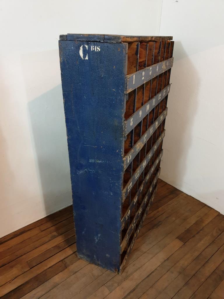 Wine cellar - Furniture of trade