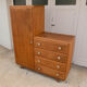 Armoire asymétrique