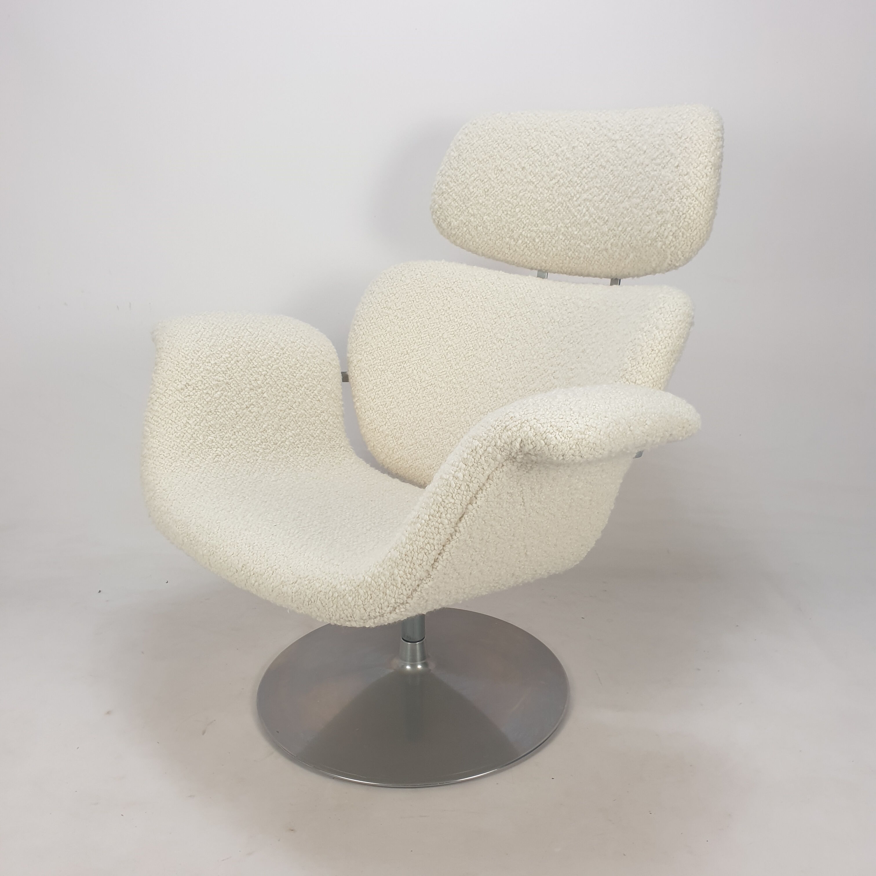 Big Tulip Chair and Ottoman by Pierre Paulin for Artifort, 1980s