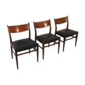 Lot of three Scandinavian teak chairs