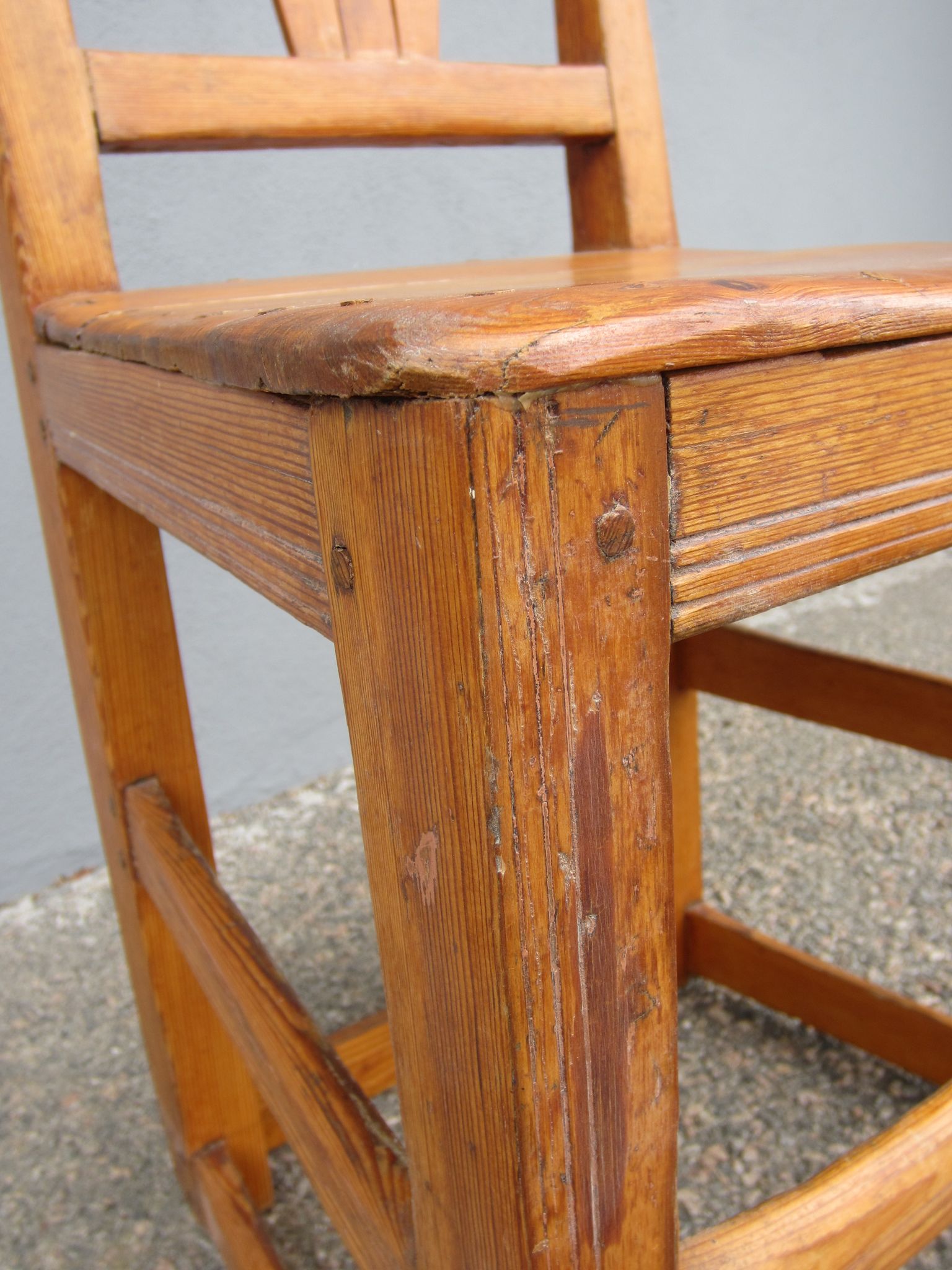 Chaise de ferme rustique