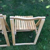 Series of 4 folding chairs