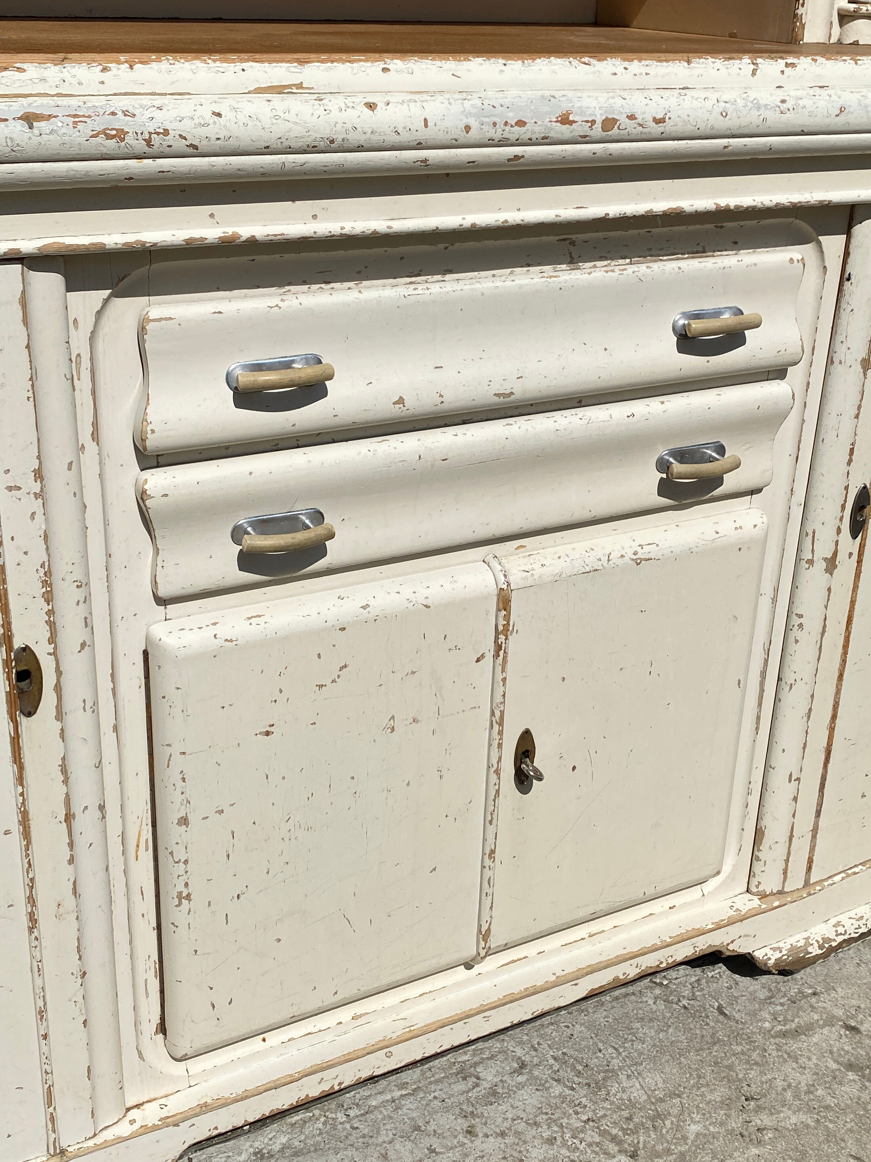 Two-body buffet Kitchen Keller