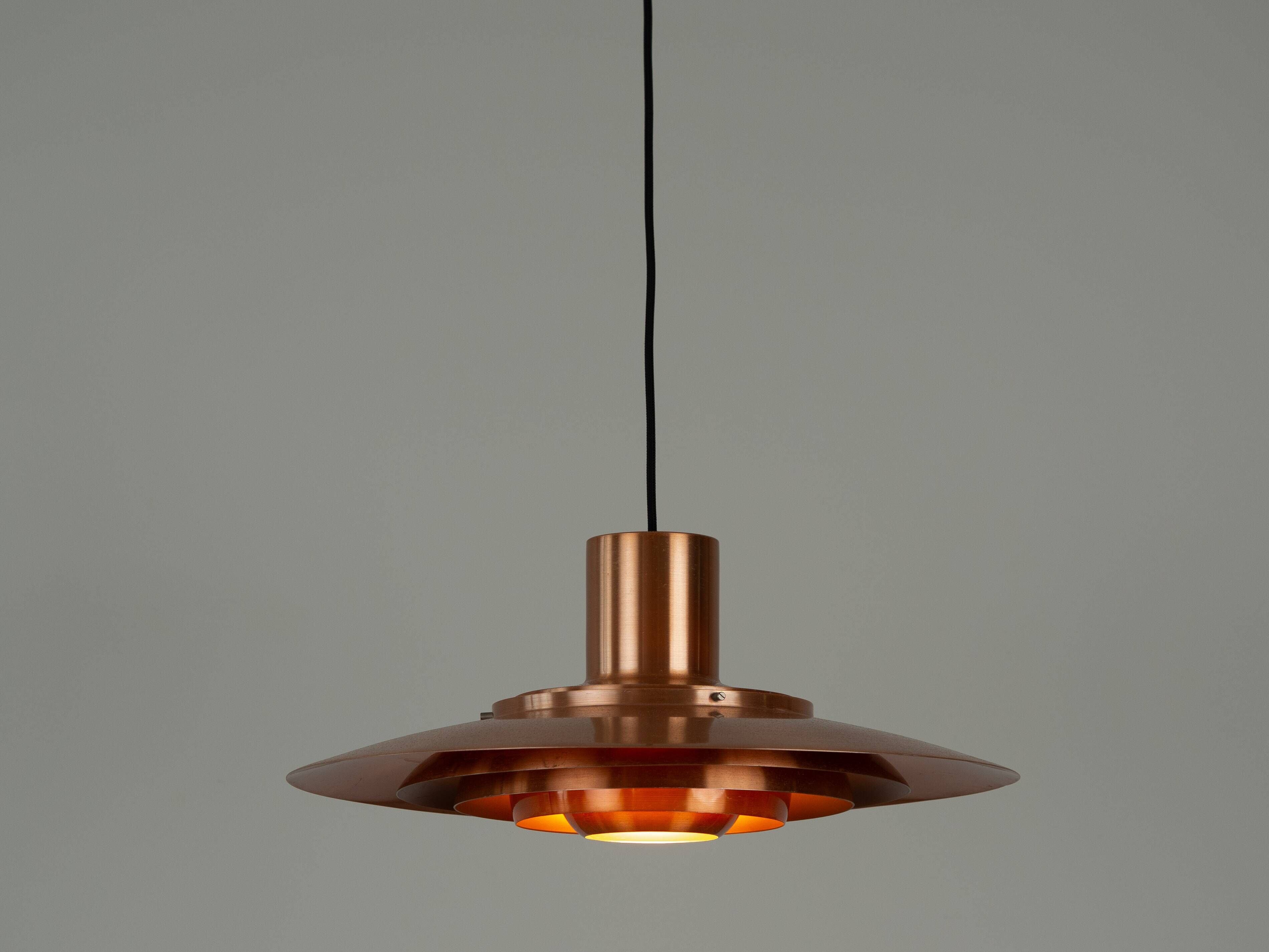 Danish vintage P376 pendant lamp by Fabricius and Kastholm. Nordisk Solar,