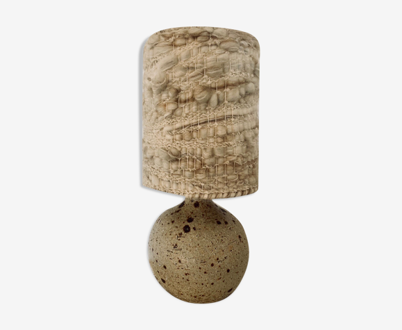 Lampe en grès abat-jour laine