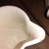 Service à café ou thé ancien blanc nacré avec un liseré argent, en demi porcelaine Badonviller