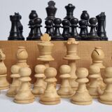 Antique Staunton Design Chess Set - Turned Wood Pieces (King 7cm)