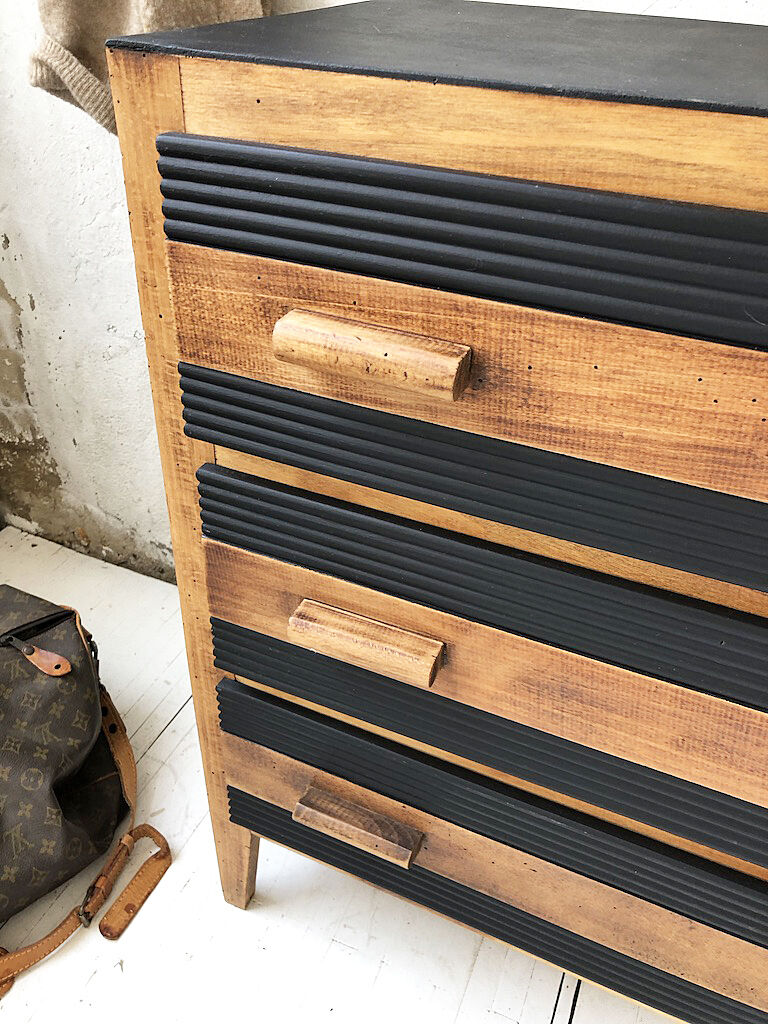 Black and wood vintage dresser