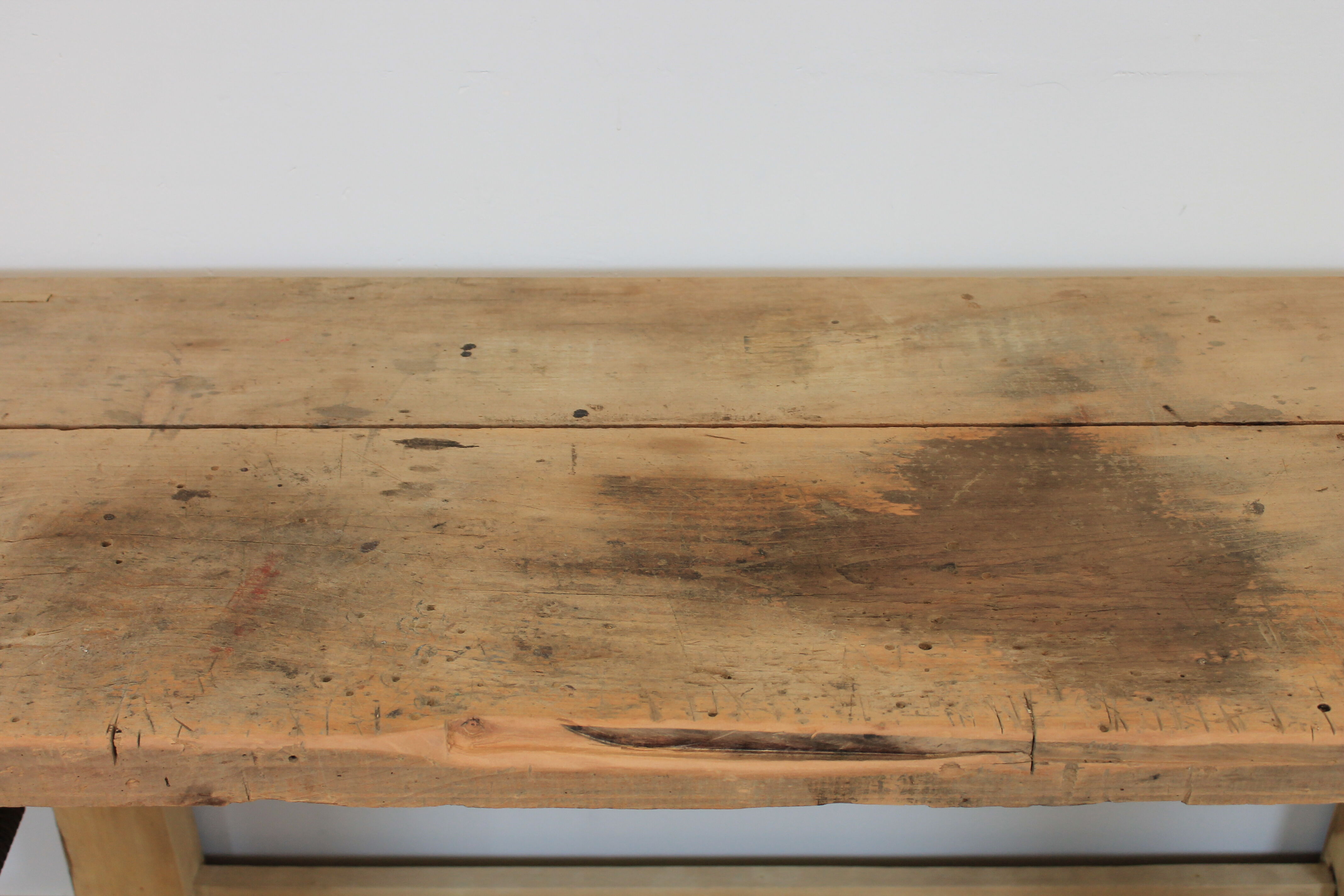 Carpenter's establishment