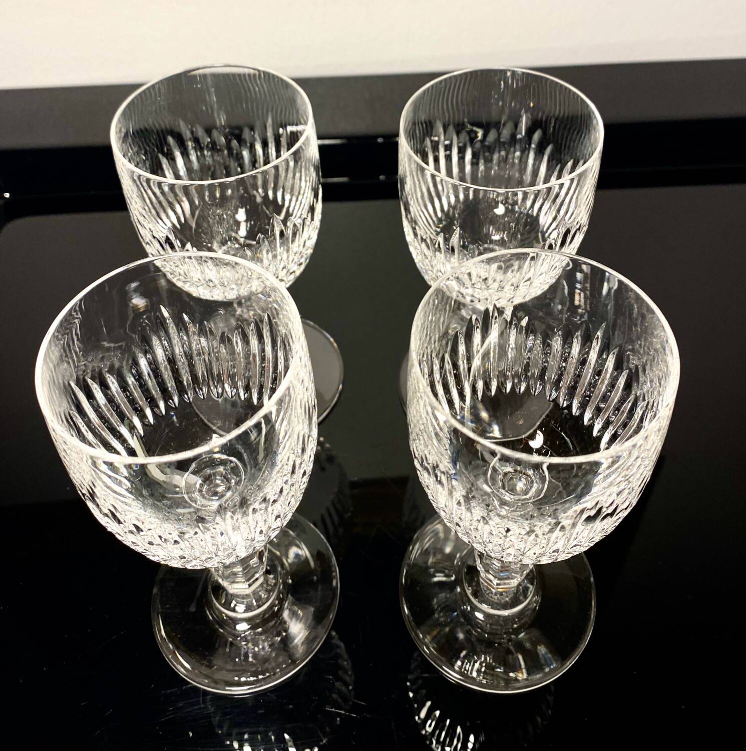 4 saint louis glasses