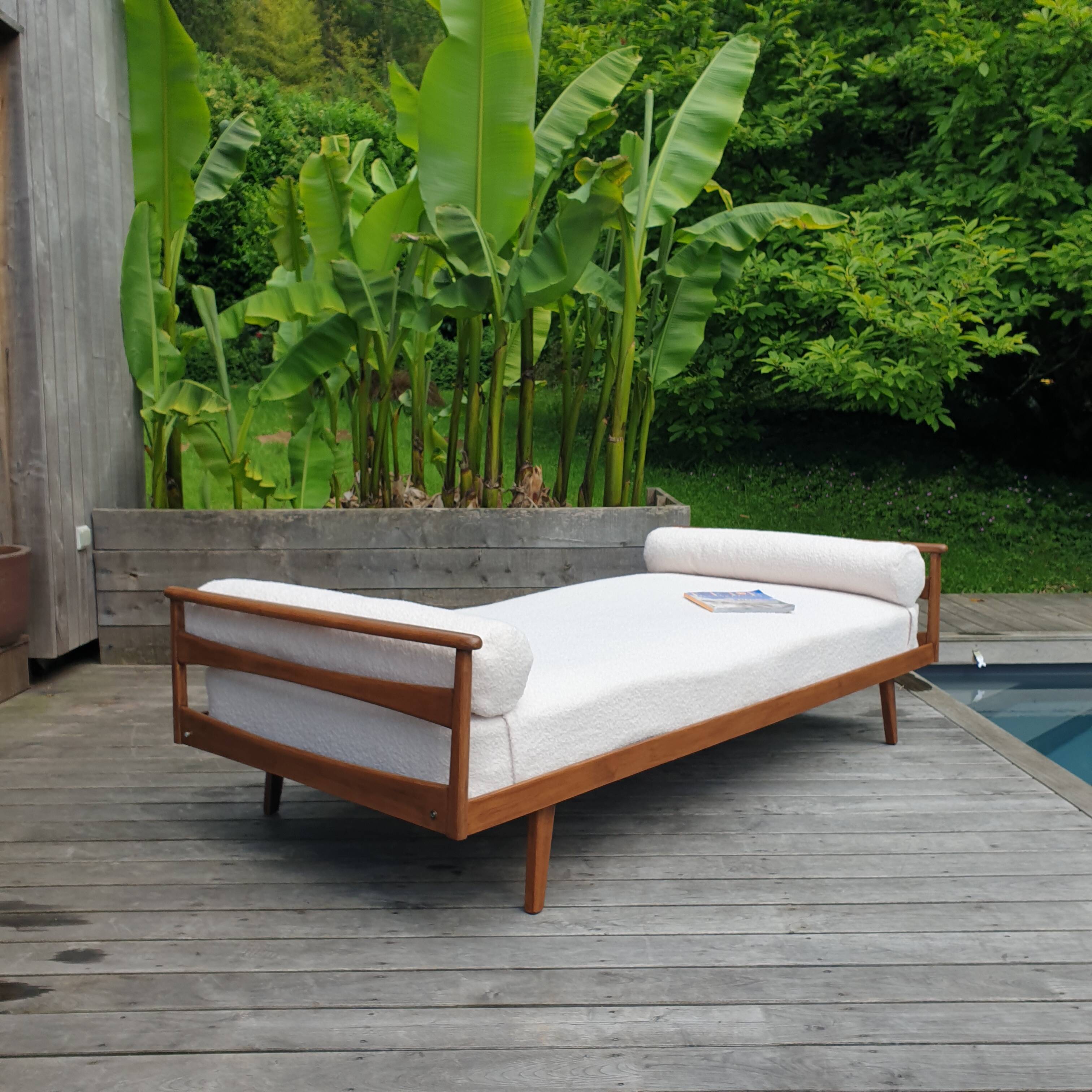 Vintage Scandinavian daybed sofa (bench) vintage 60s