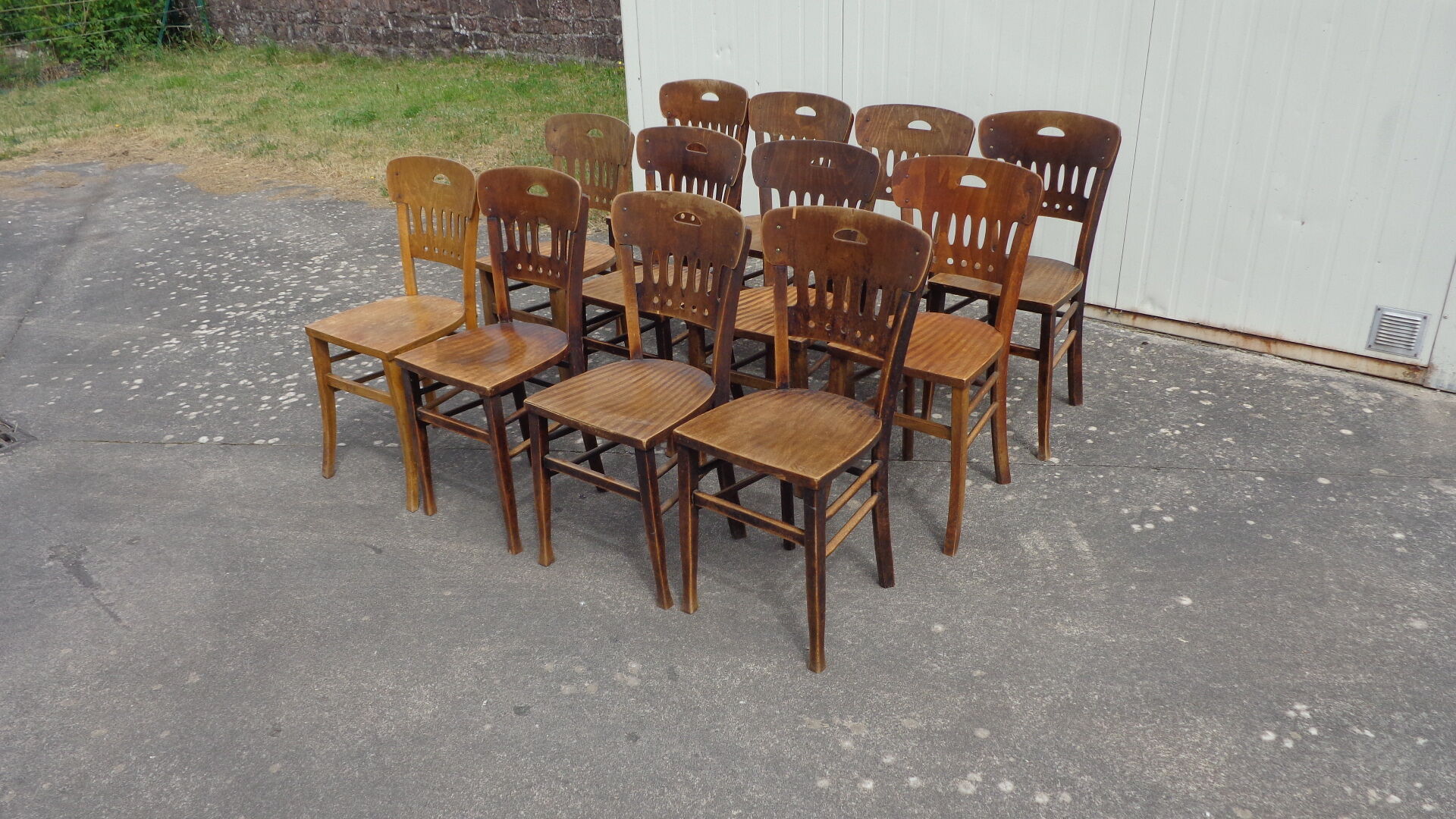 Set de 12 chaises bistrot Luterma