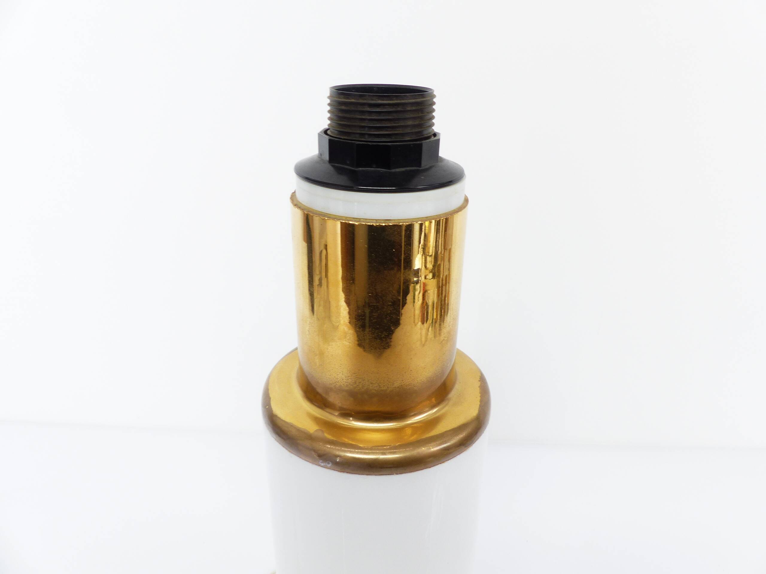 Lamp base in white opaline glass, Uno & Östen Kristiansson for Luxus Su