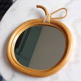 Miroir pomme vintage en rotin
