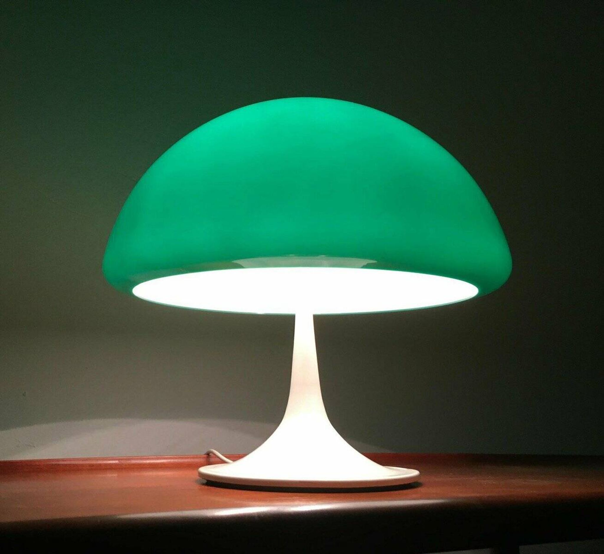 Mid-century green Italian table lamp Toledo by Luigi Massoni for Guzzini, 1960s.