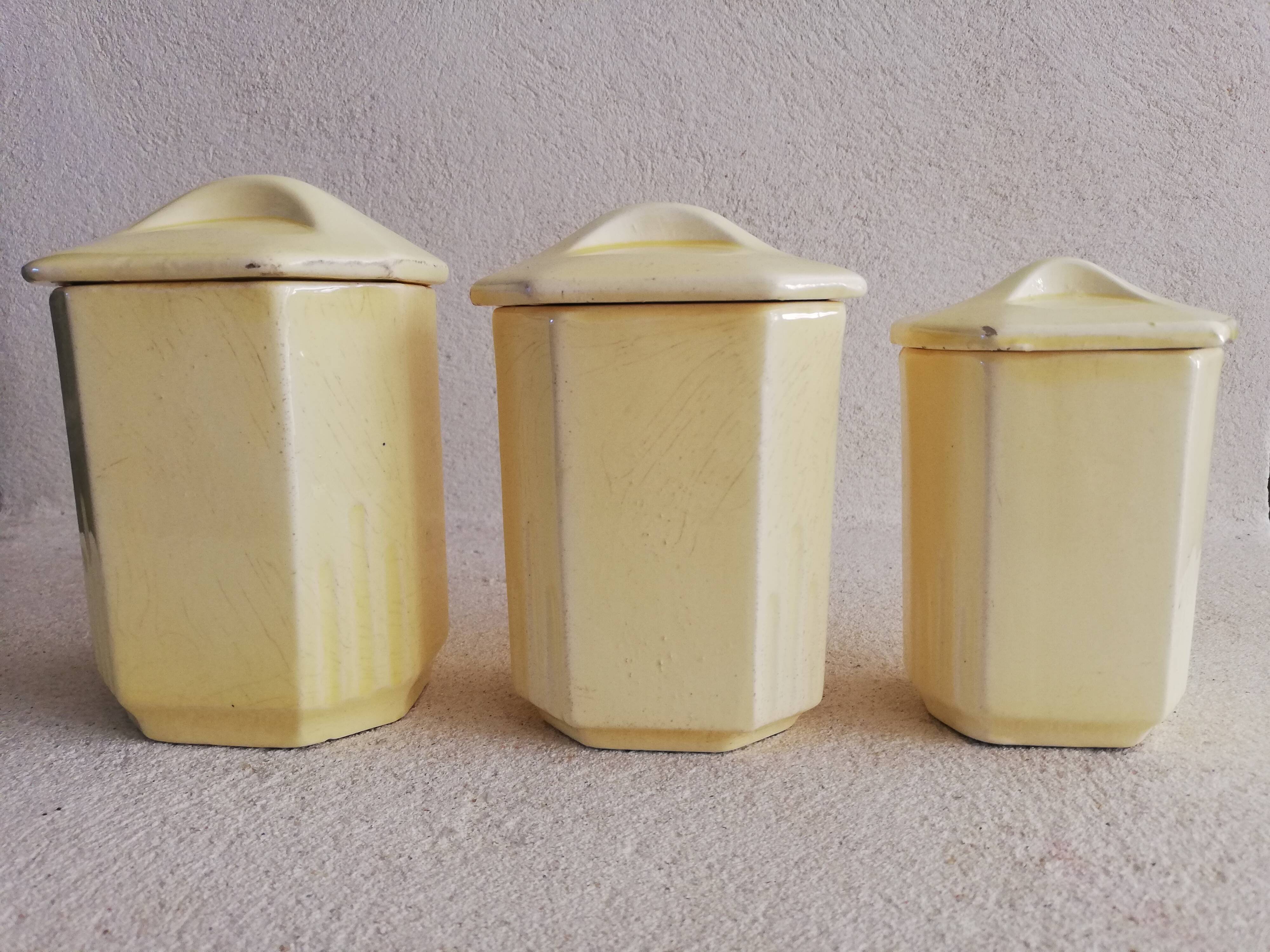 3 vintage spice pots iron earth
