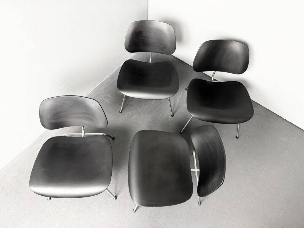 Set of 4 LCM chairs made of chrome-plated metal with black plywood by Charles & Ray Eames for Herman Miller, Germany, 1960s