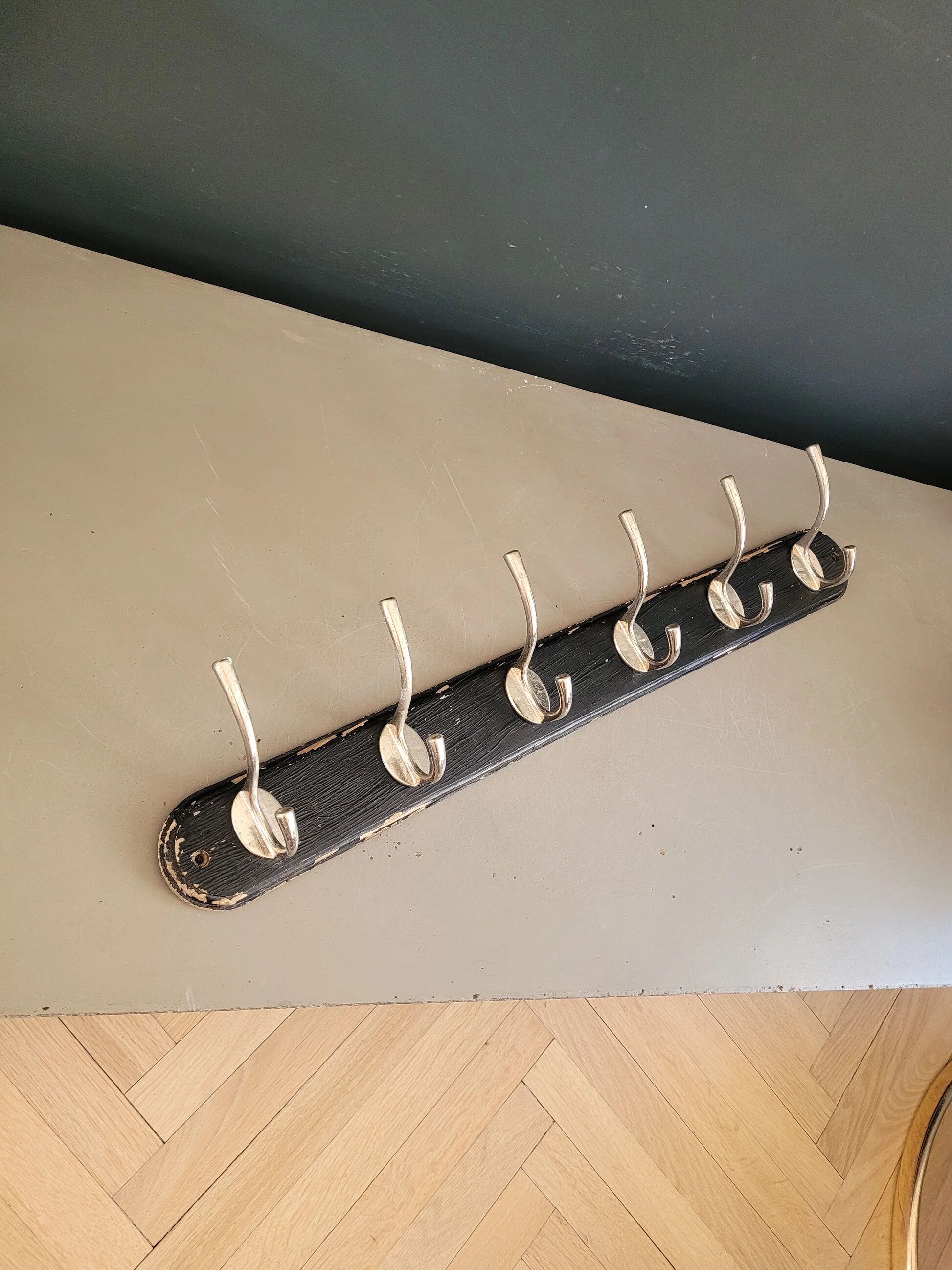 Antique wall coat rack with 6 hooks