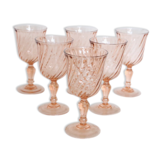 Pink glass standing water glass, Rosaline, from the Arcoroc brand, vintage, French, size 1 on