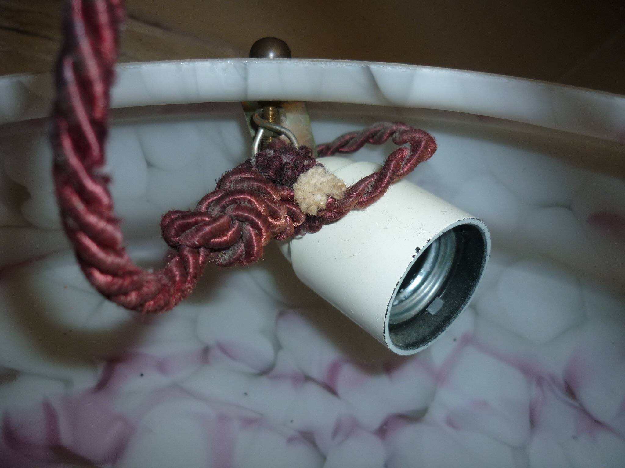 Marbled opalescent art deco pendant light Ø 35 cm