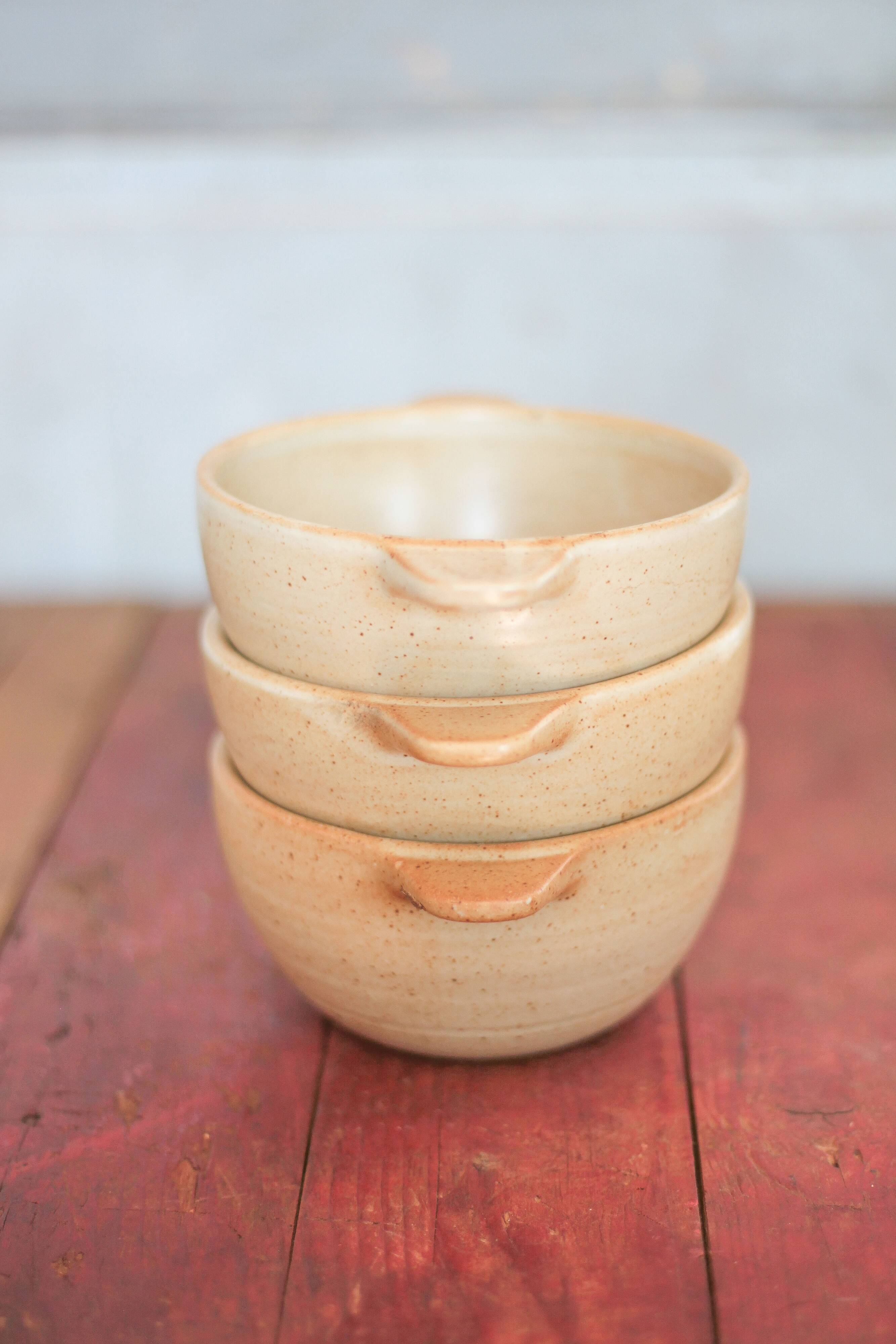 Set of 3 vintage village stoneware bowls, breakfast bowl, vintage ear bowl.