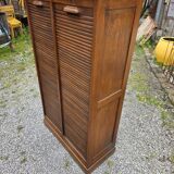 Antique double curtain cabinet in oak (internal drawers)