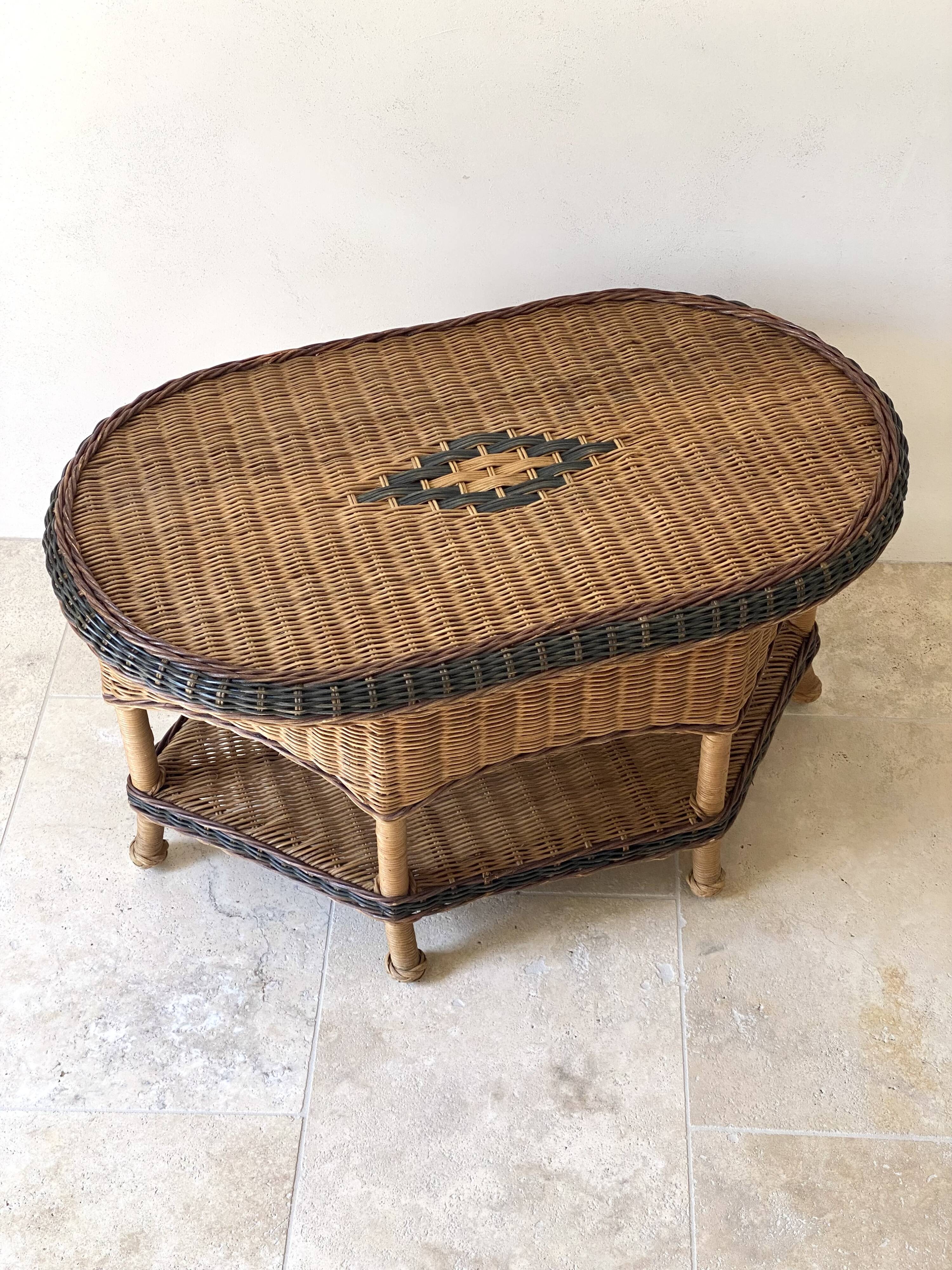 Vintage rattan coffee table – 1970s Riviera spirit