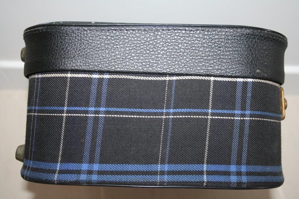 Tissue case scottish