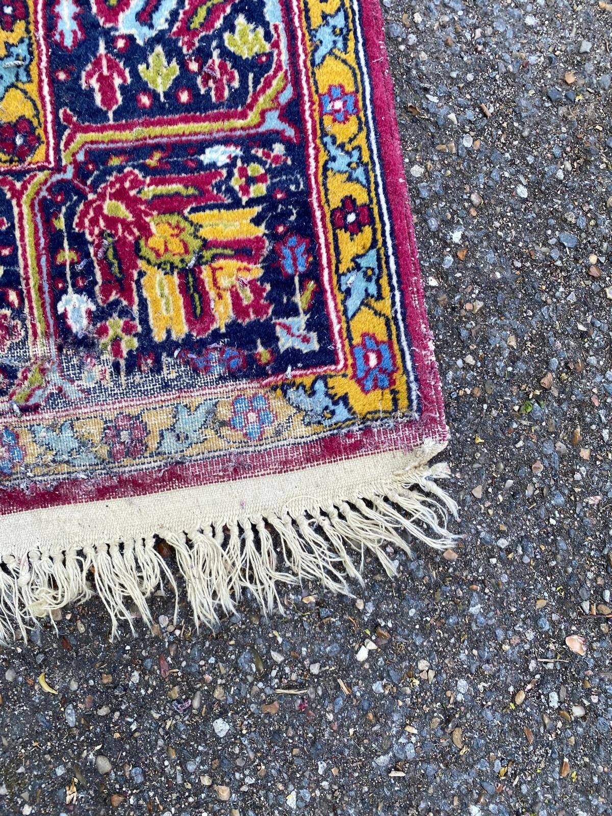 Tapis persan laine fait main Iran 120x175cm