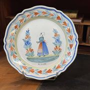 Plat en faience de quimper début XXème