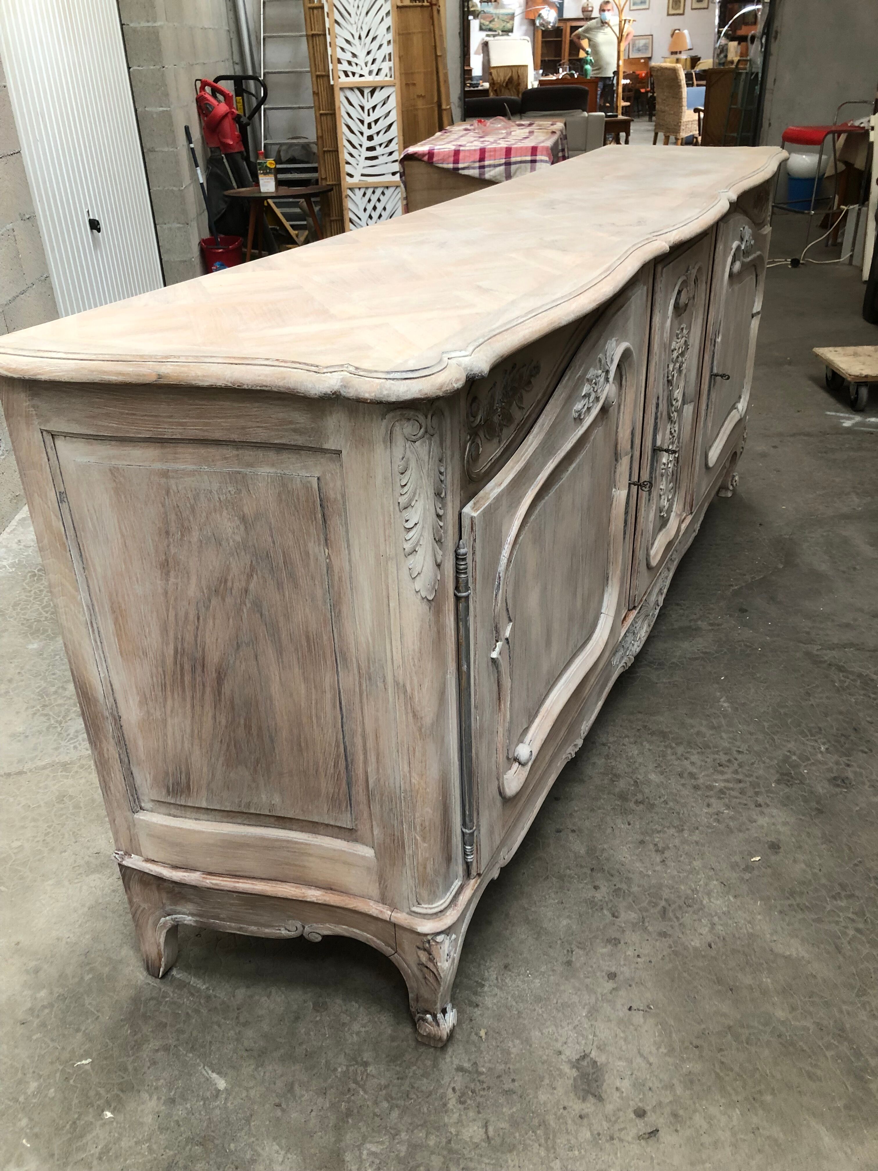 Enfilade provençal style