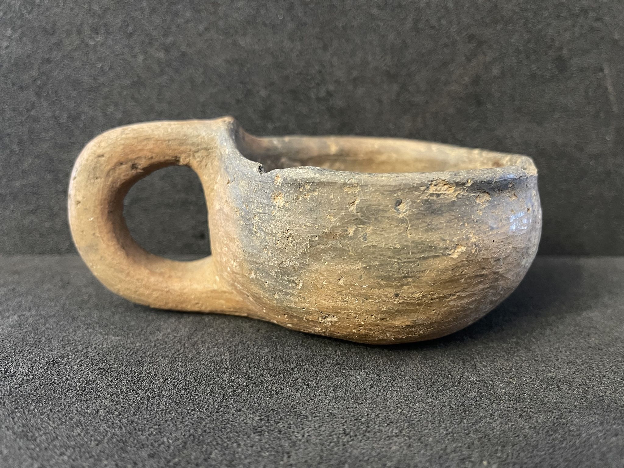 Amazigh Berber ceramic cup XIX early twentieth