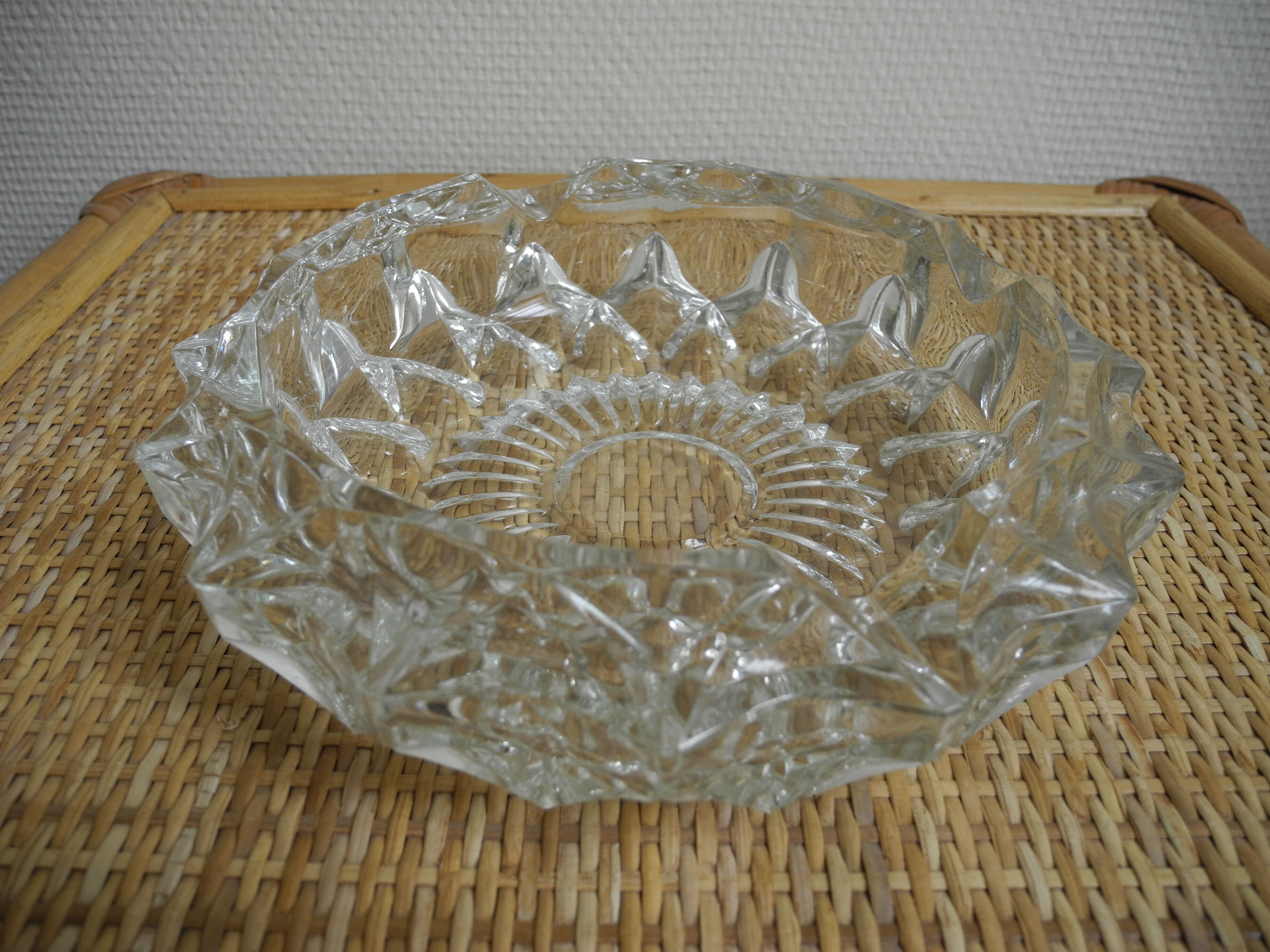 Vintage decorative glass ashtray