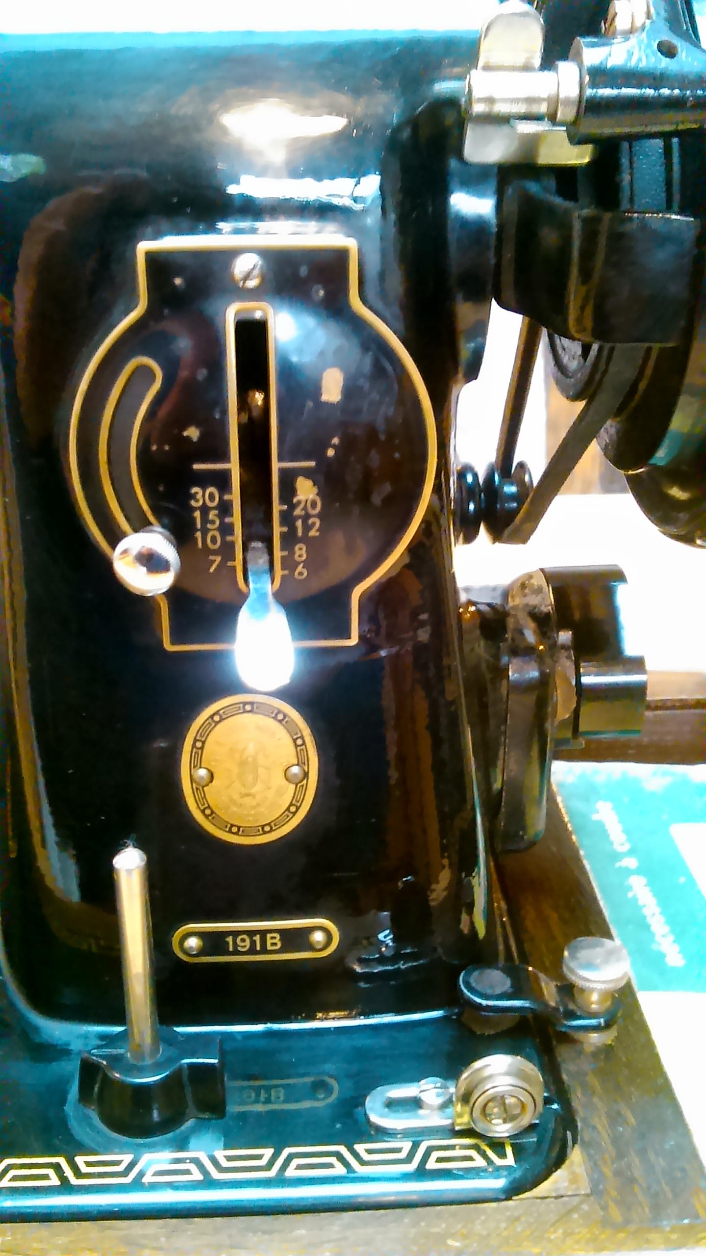 Machine à coudre Singer 191B