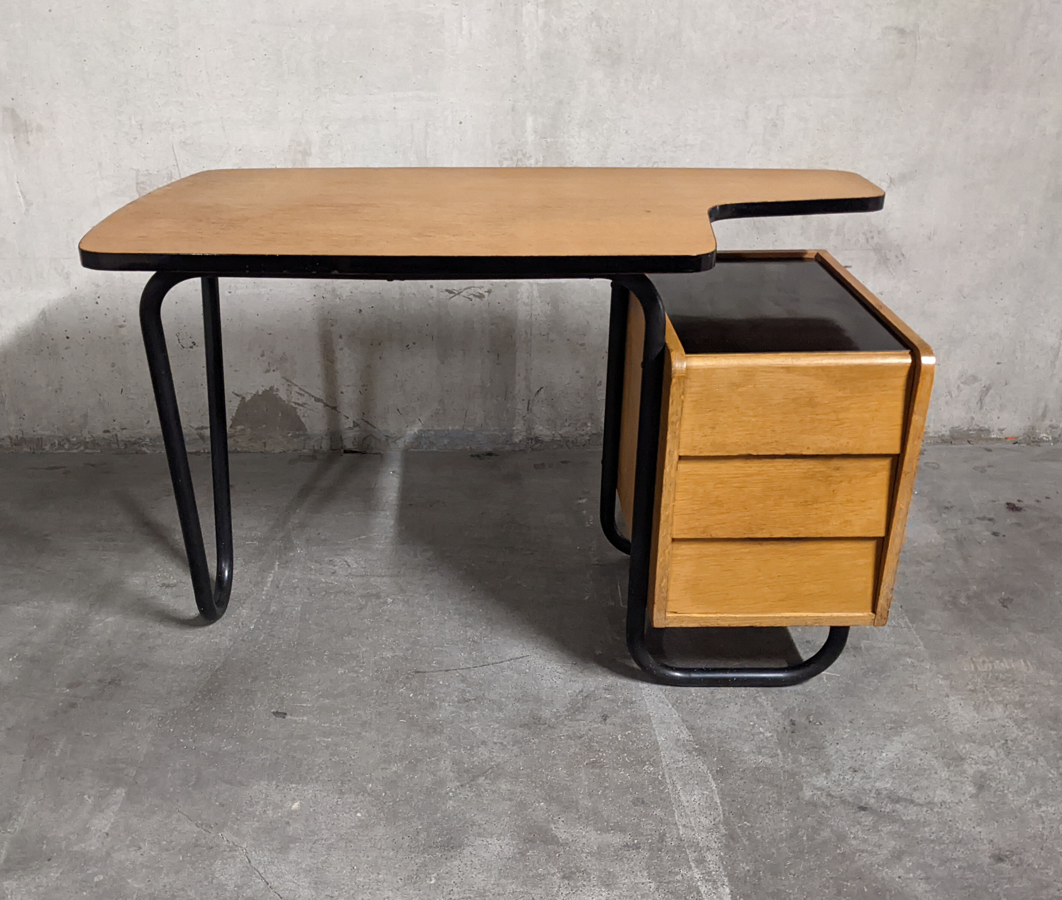 Vintage 1950s Mobilor desk