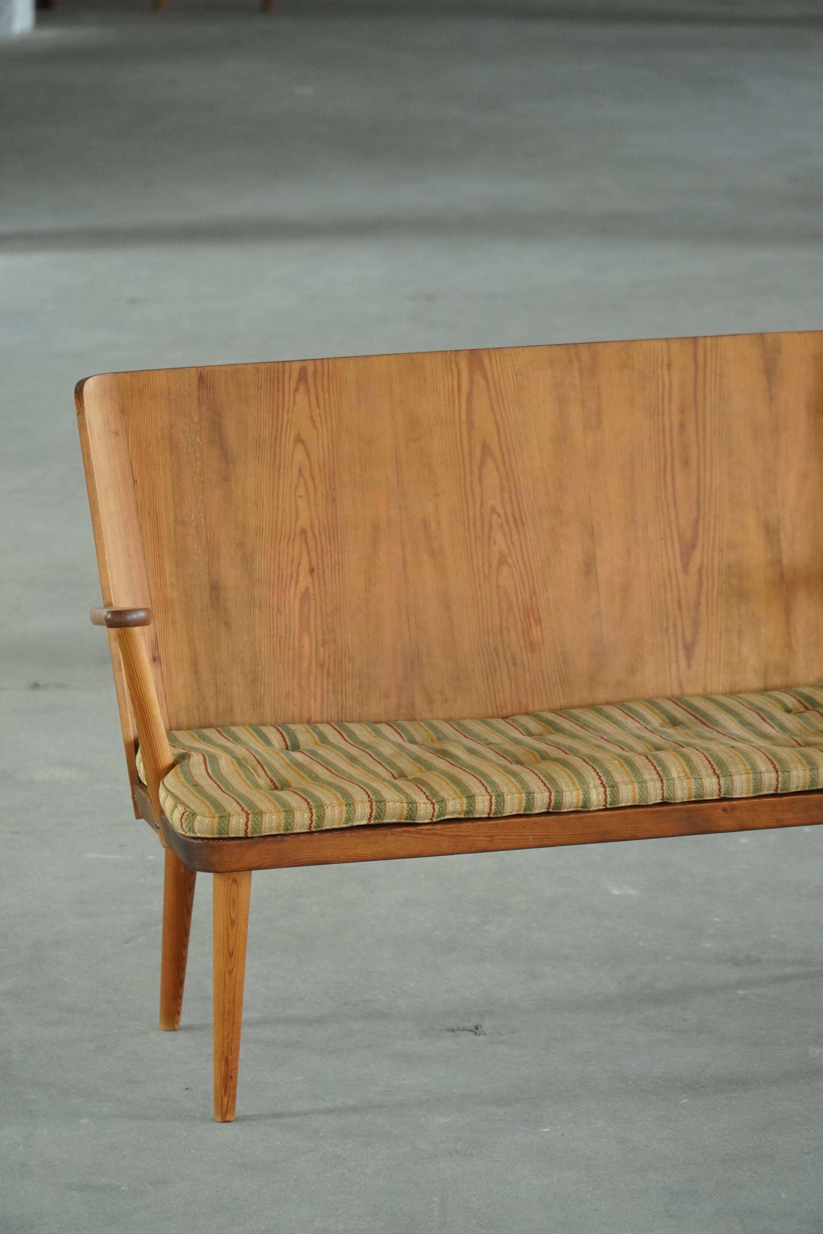 Göran Malmvall, canapé / bench in pine "Swedish Fir" for Karl Andersson & Söner, 1950s