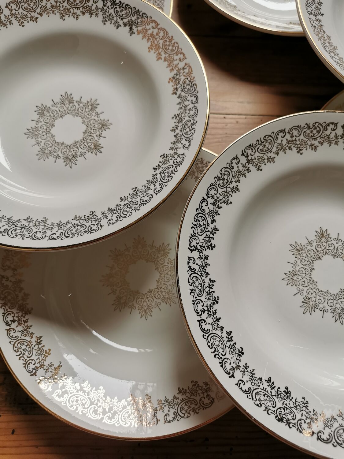 Vintage golden hollow plates