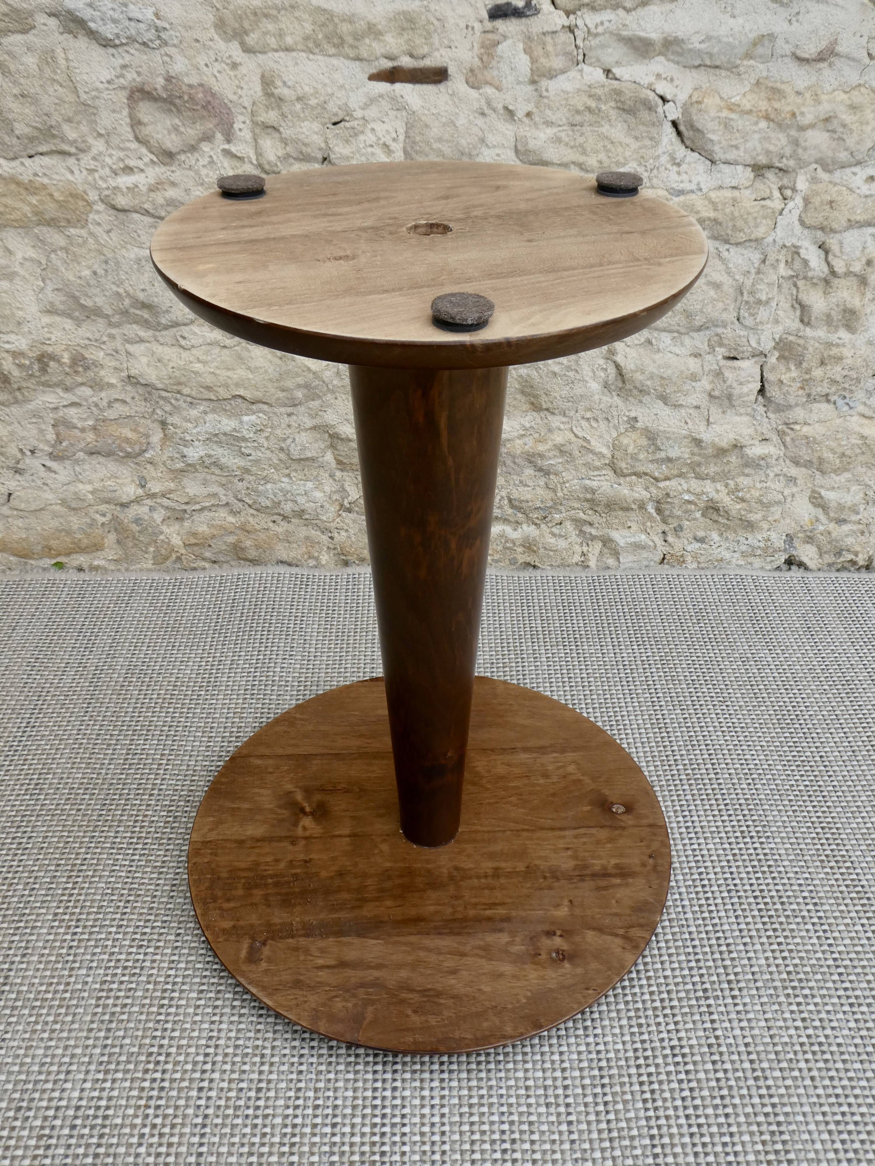 Wooden art deco healing