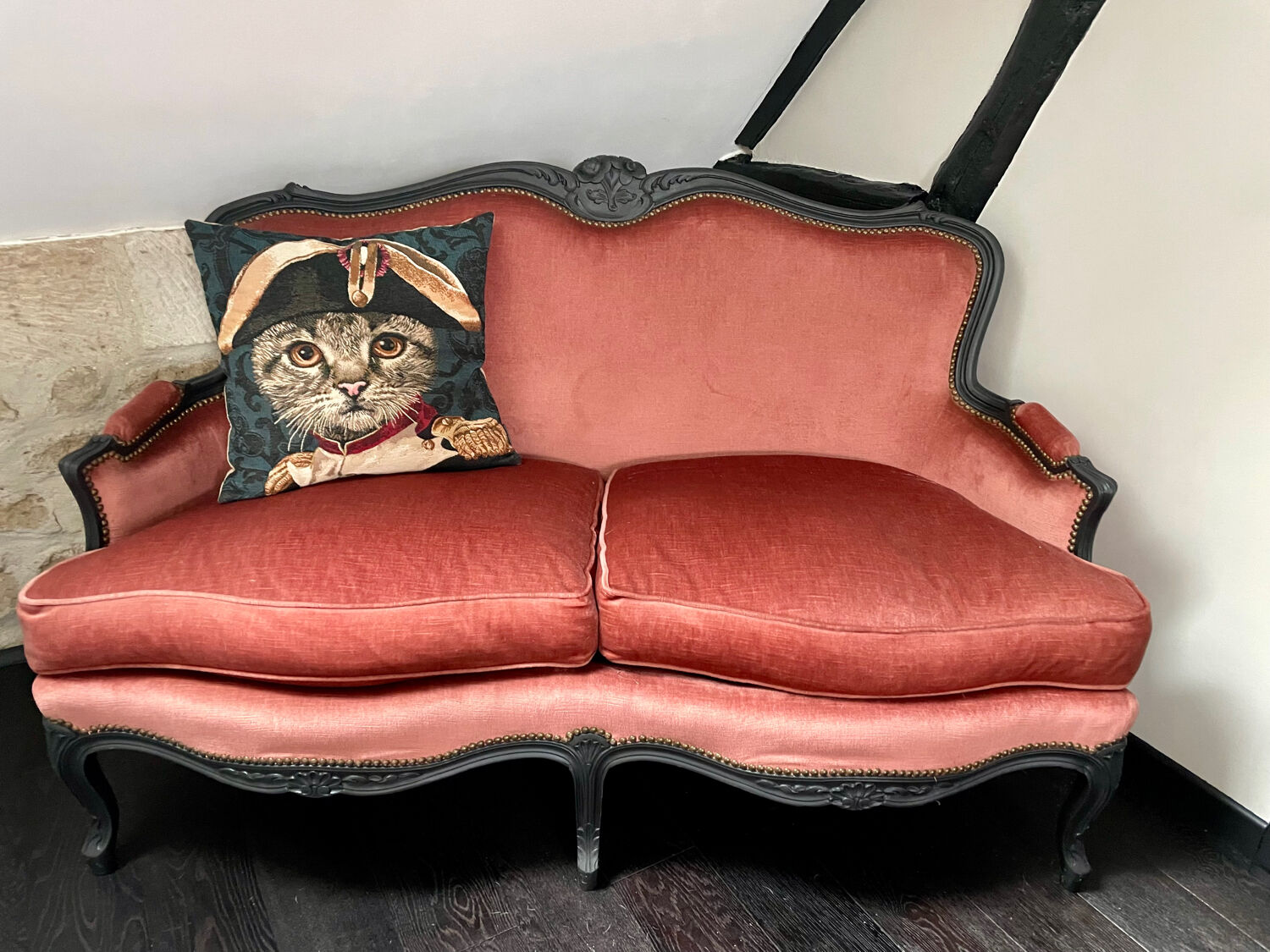 Louis XV two-seater canapé